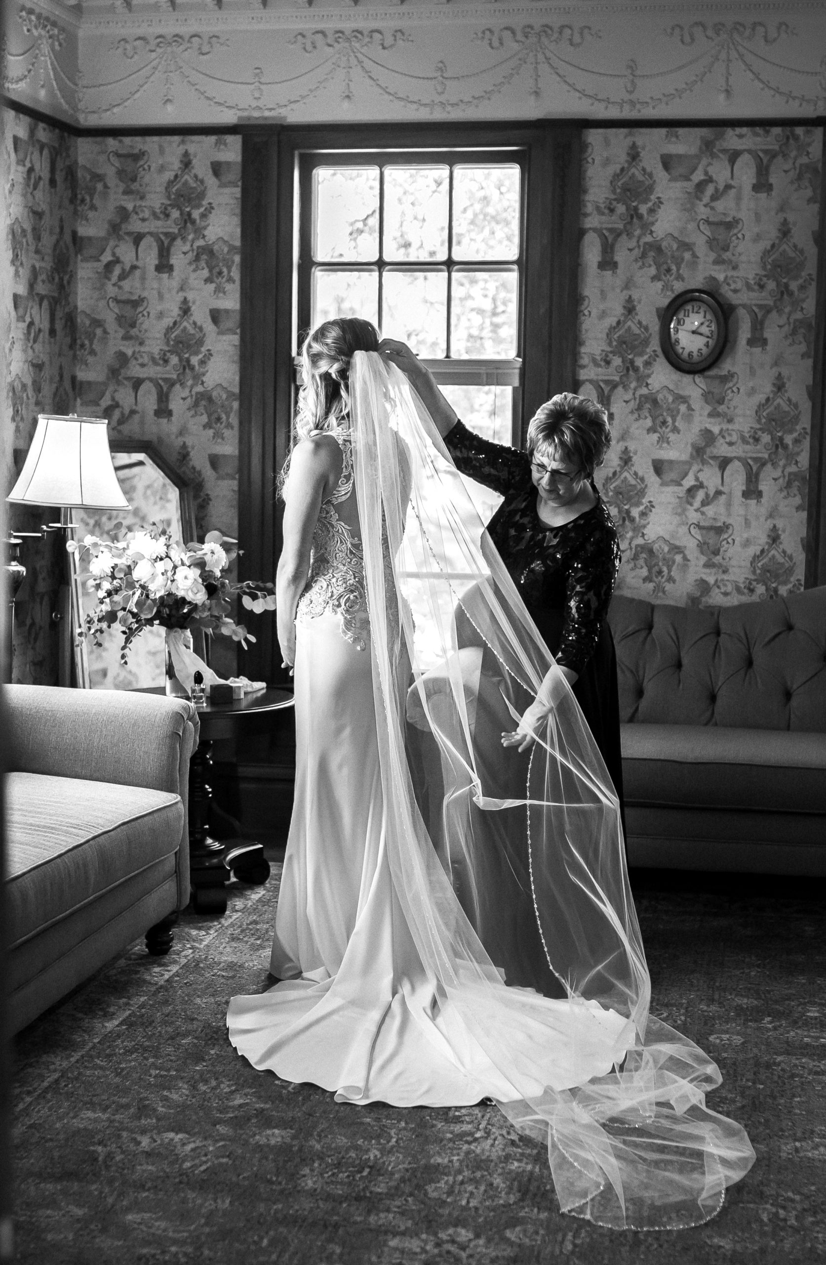 BrideGettingReady - Sioux Falls, South Dakota