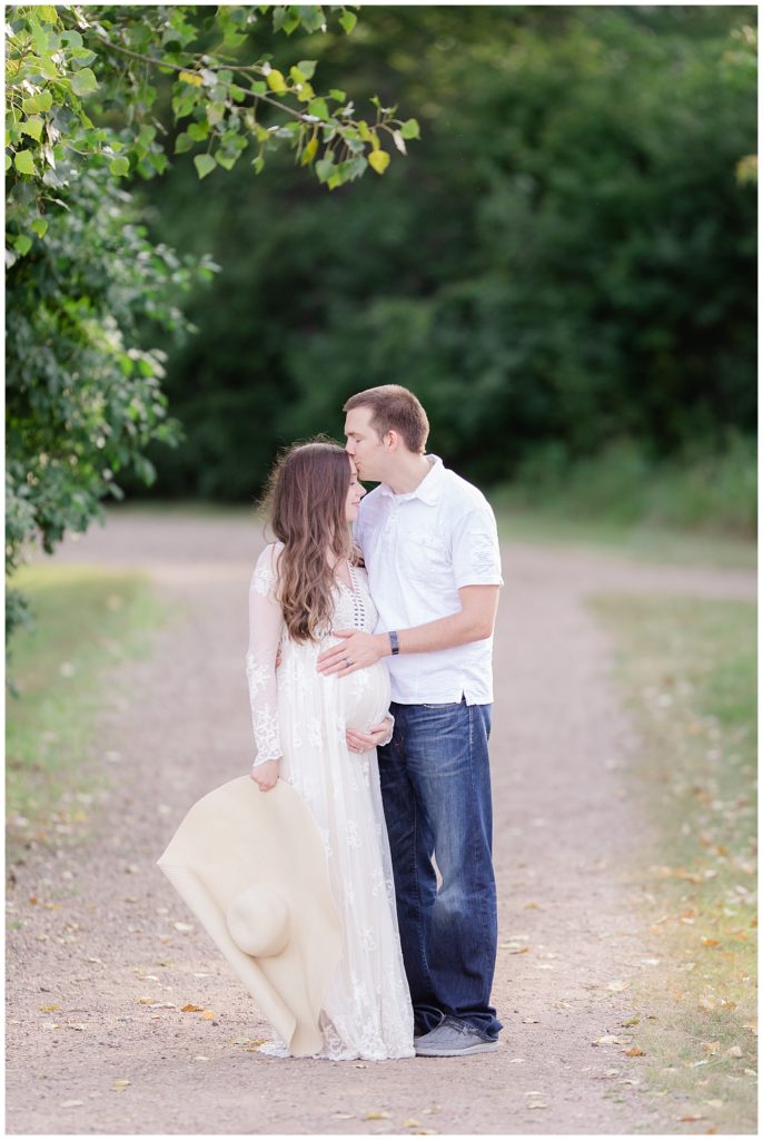 Outdoor maternity session at Sertoma Park, South Dakota