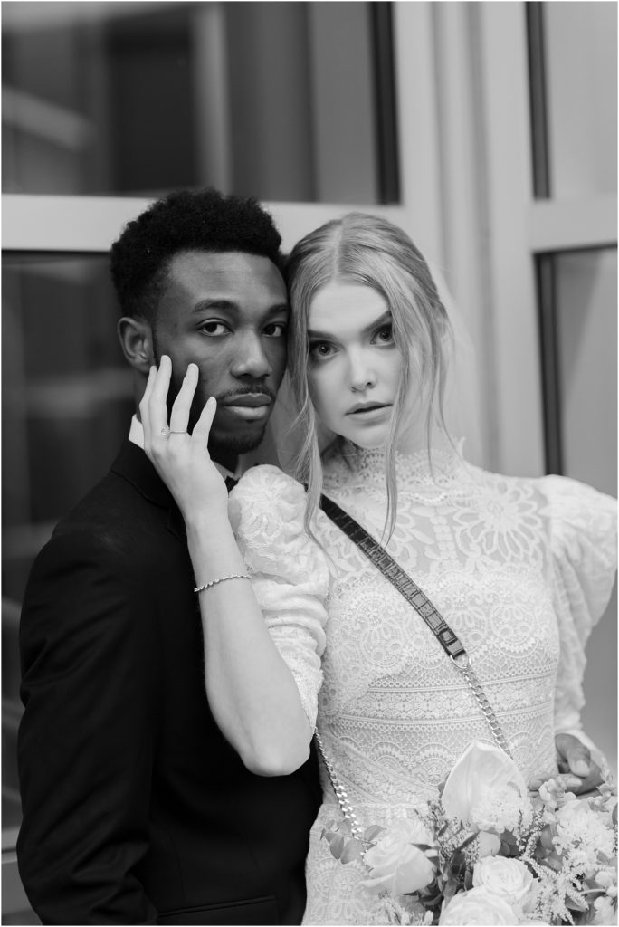 Urban elopement Sioux Falls - Rainy wedding day