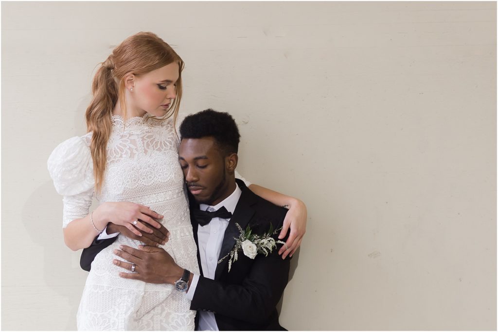 Urban elopement Sioux Falls - Rainy wedding day