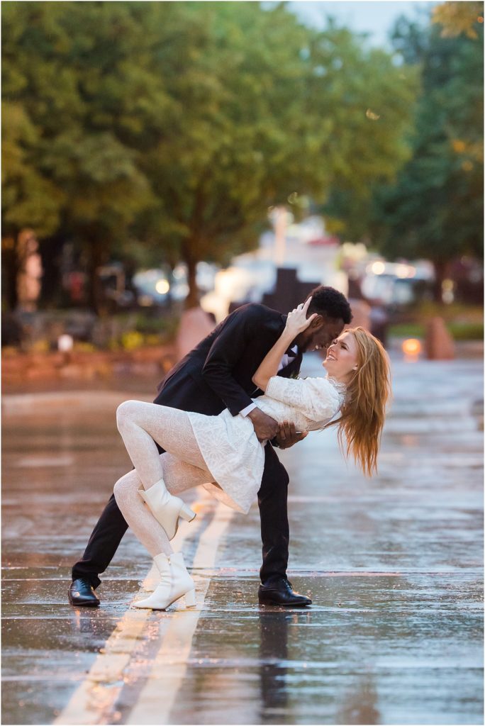 Urban elopement Sioux Falls - Rainy wedding day