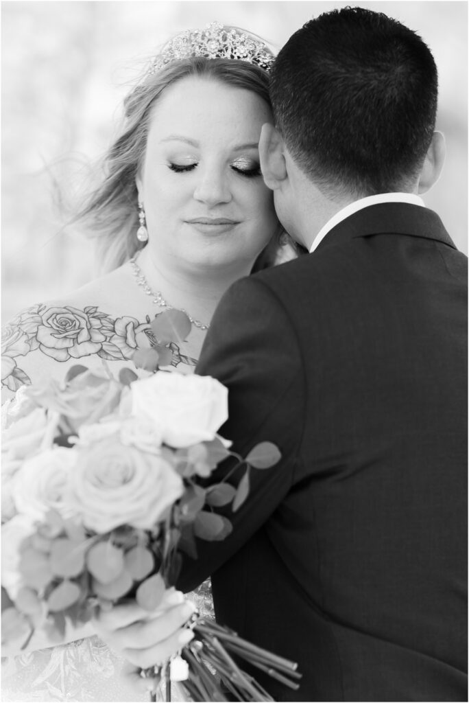 Spring barn wedding in Sioux Falls, South Dakota