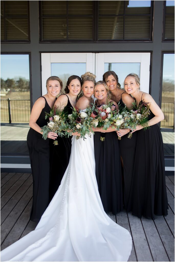 Sioux Falls Country Club Spring wedding - Bridal party photos