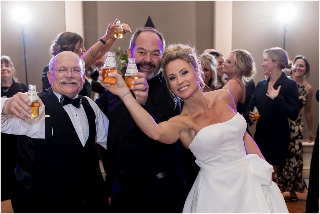 Sioux Falls Country Club Spring wedding - Reception dance